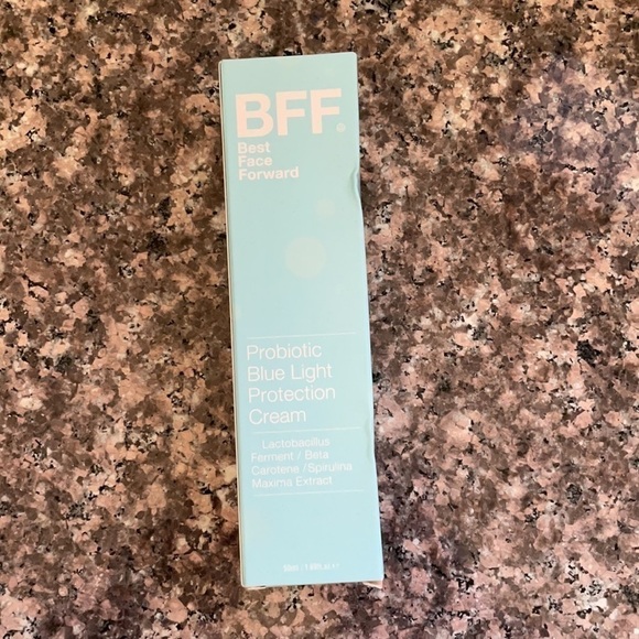BFF Probiotic Blue Light Protection Cream - Picture 4 of 13